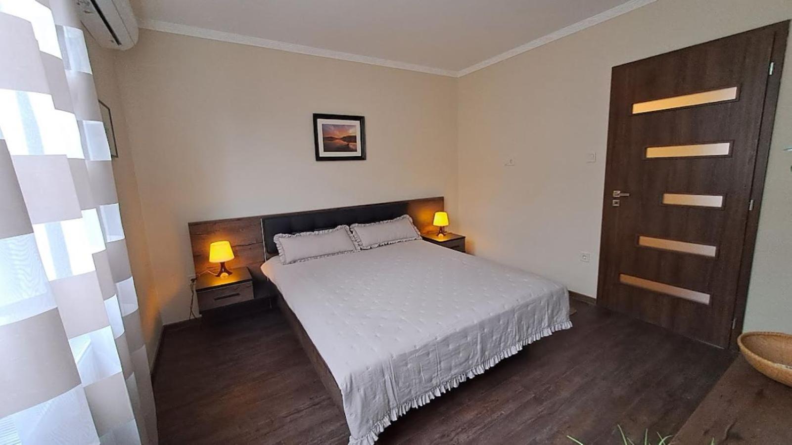 Szilfak City Apartman Hajdúszoboszló Exterior foto